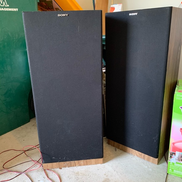 Old school stereo w/ vinyl CD player and speakers - Picture 3 of 3